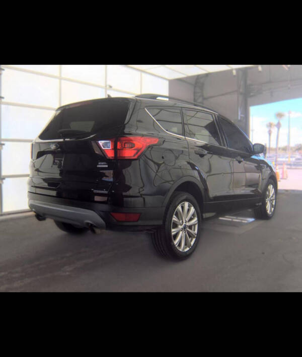 2019 Ford Escape SEL