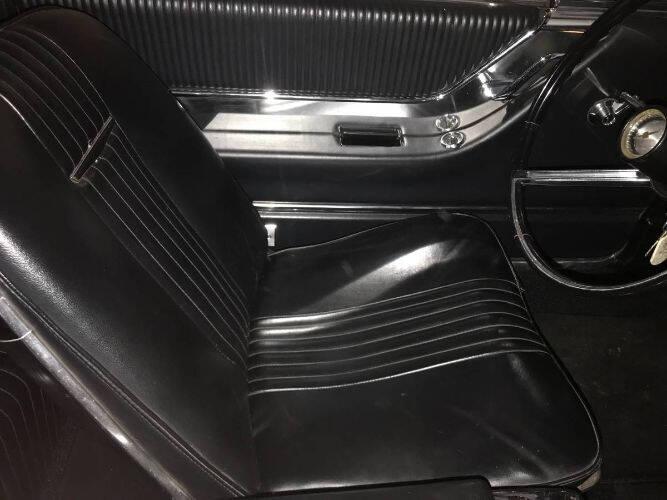 1964 Ford Thunderbird