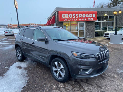 2019 Jeep Cherokee for sale at CROSSROADS AUTO SALES OF EAU CLAIRE, LLC in Eau Claire WI