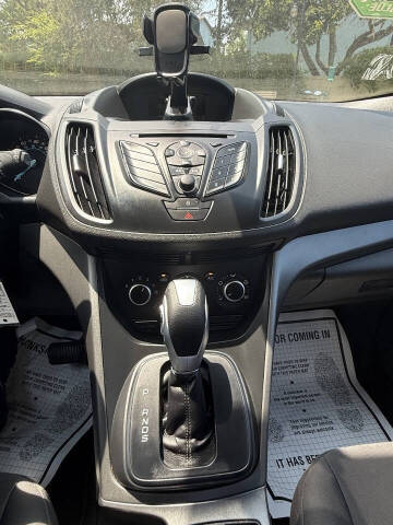 2013 Ford Escape S