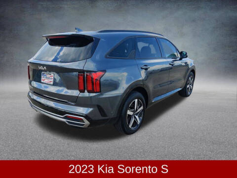 2023 Kia Sorento S