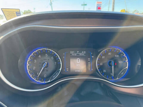 2017 Chrysler Pacifica Touring