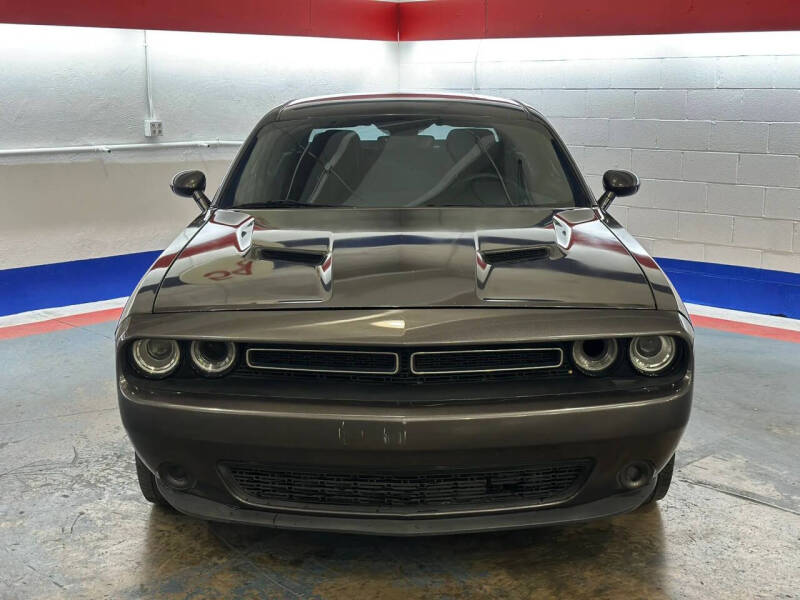 2015 Dodge Challenger SXT