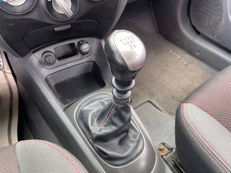2007 Kia Rio5