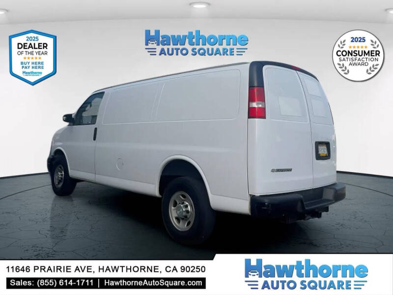 2017 Chevrolet Express 2500