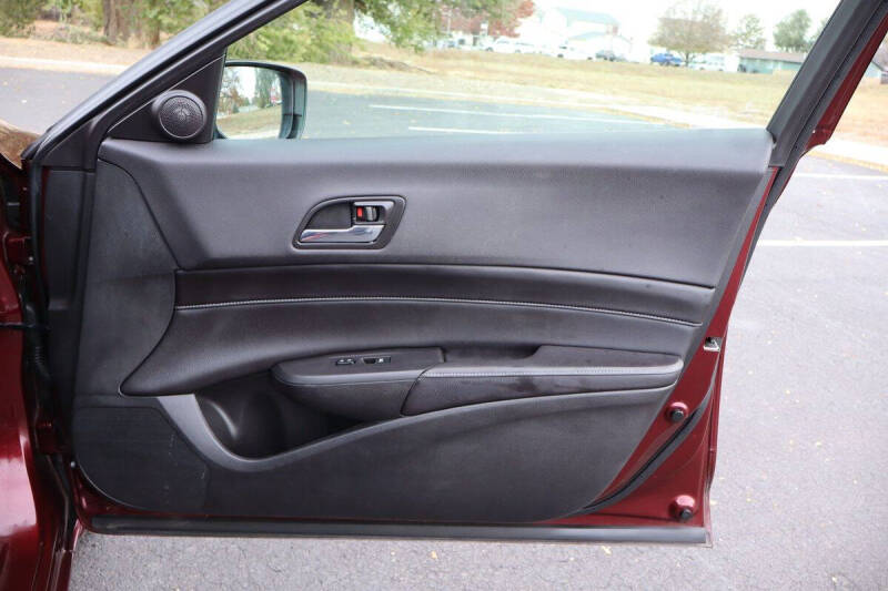 2013 Acura ILX 2.4L w/Premium