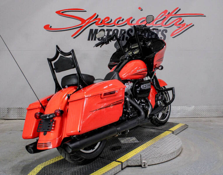 2017 Harley-Davidson Road Glide Special