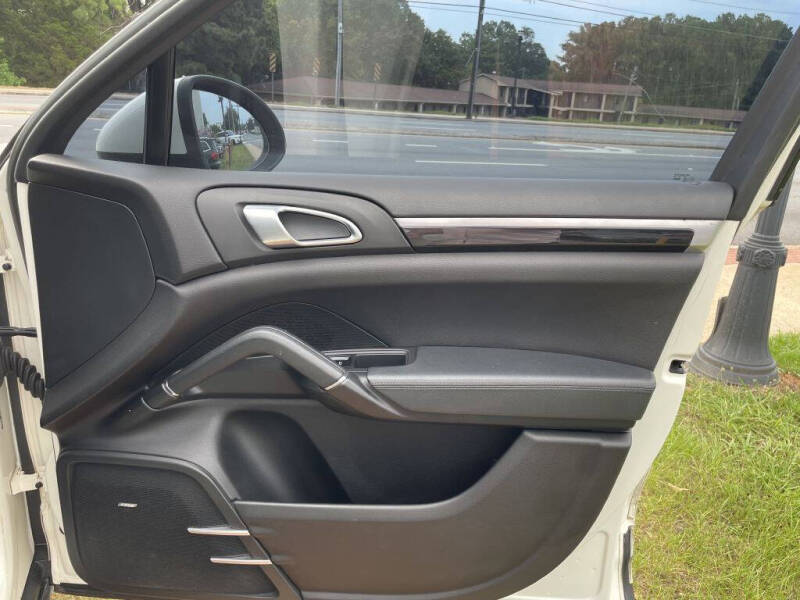 2011 Porsche Cayenne Tiptronic