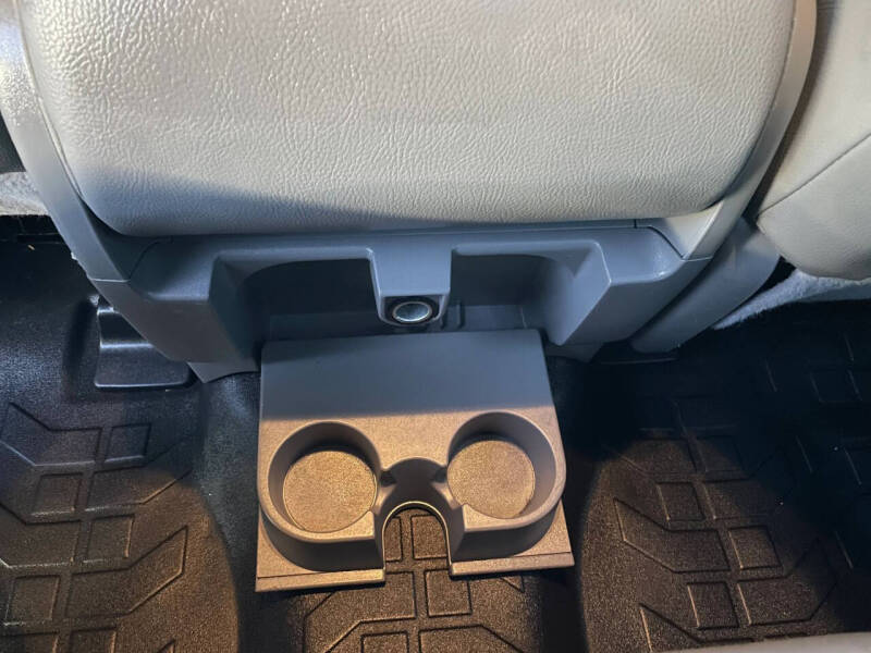 2013 Toyota Tundra Grade