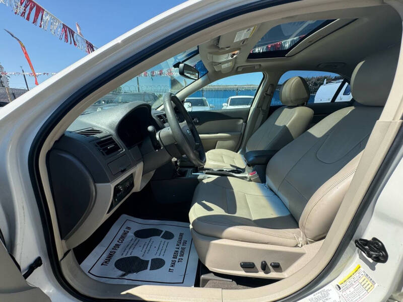 2012 Ford Fusion SEL