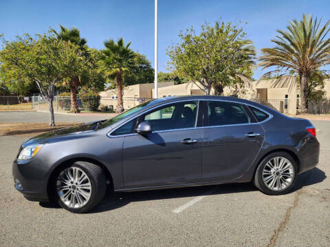 2012 Buick Verano Leather Group