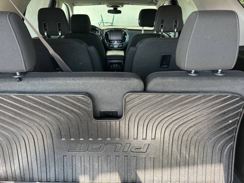 2018 Chevrolet Traverse LT Cloth