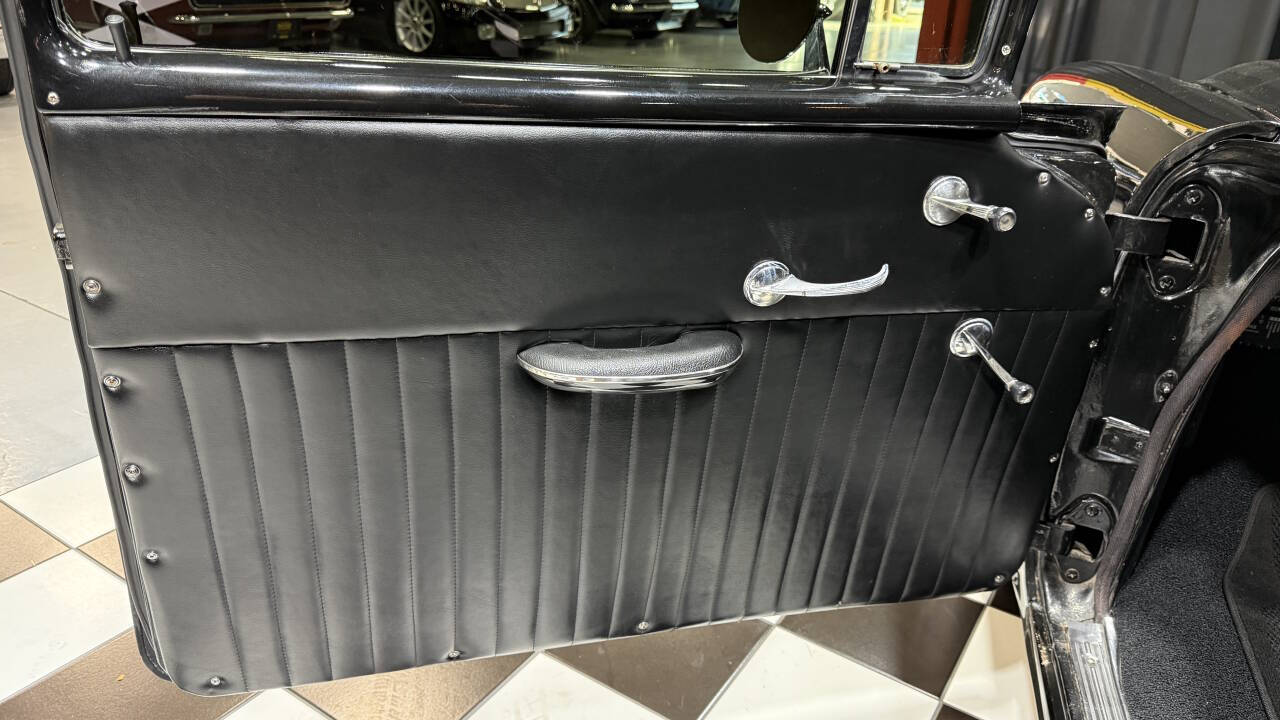 1955 Chevrolet Bel Air 25