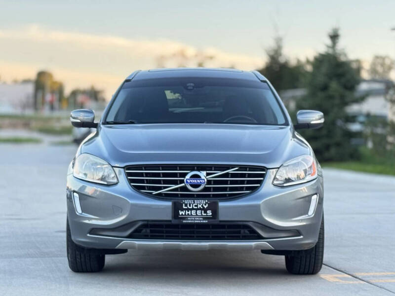 2016 Volvo XC60 T5 Drive-E Premier