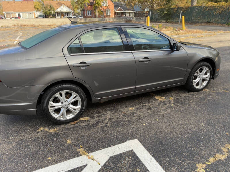 2012 Ford Fusion SE