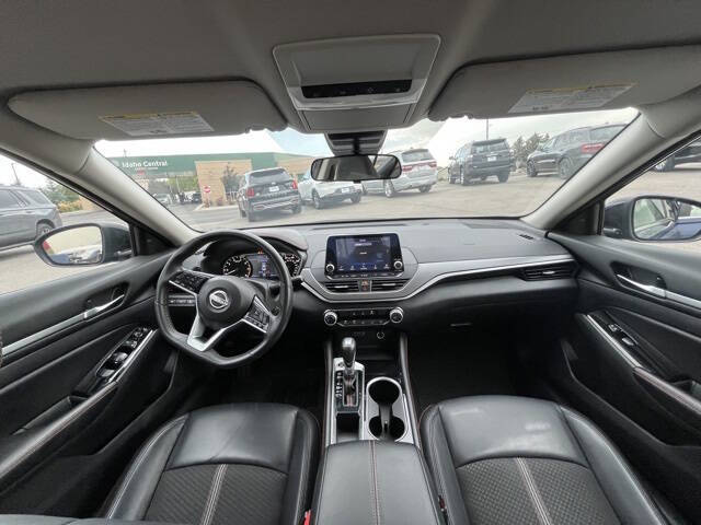 2024 Nissan Altima 2.5 SR