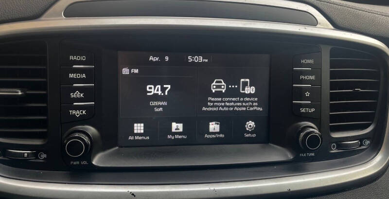 2019 Kia Sorento LX
