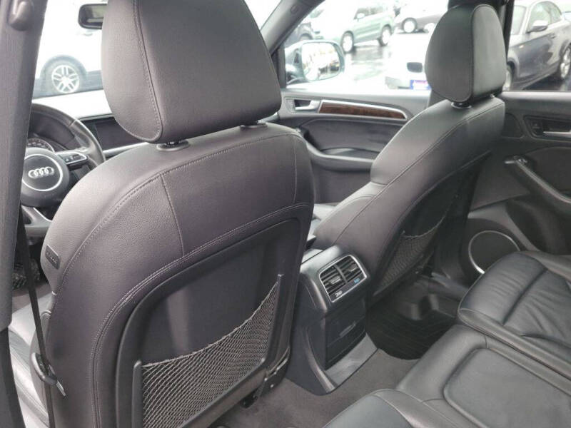 2016 Audi Q5 2.0T quattro Premium Plus