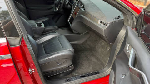 2017 Tesla Model X 75D