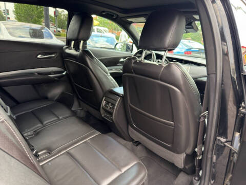 2021 Cadillac XT4 Premium Luxury