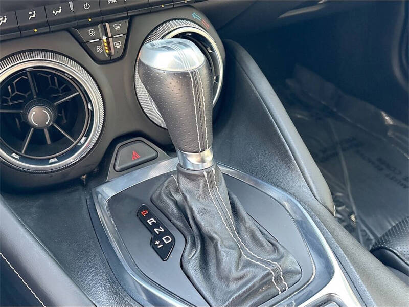 2023 Chevrolet Camaro LT