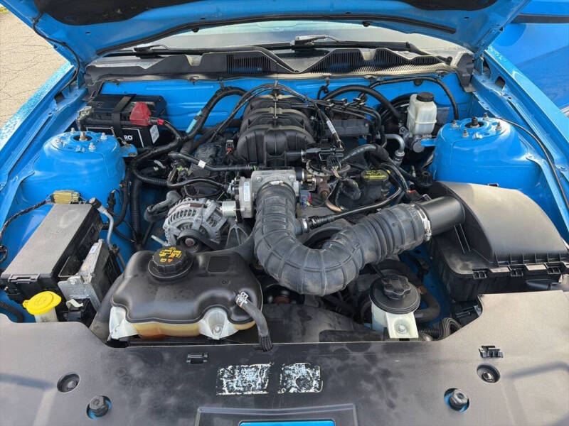 2010 Ford Mustang V6