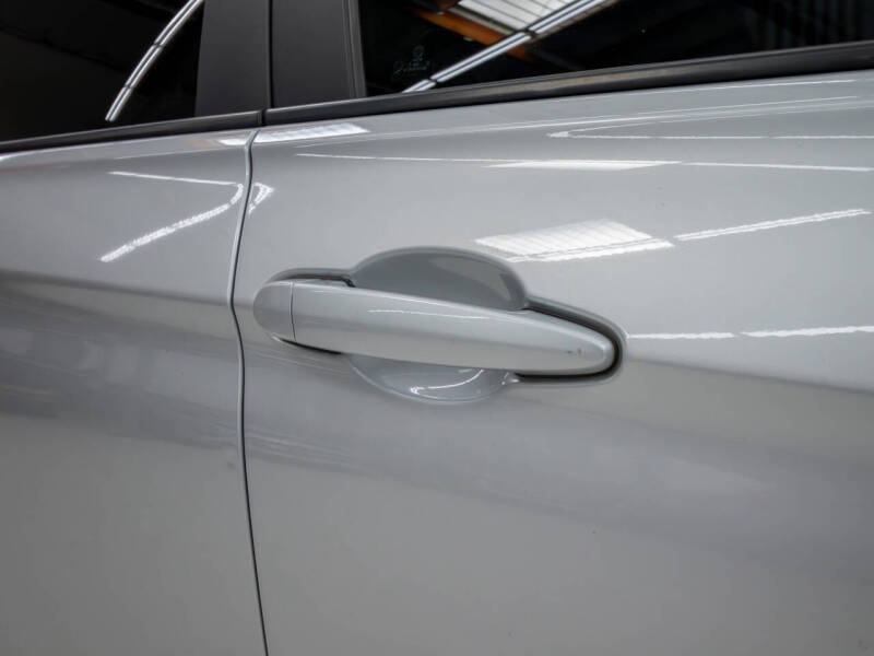 2012 BMW 3 Series 328i