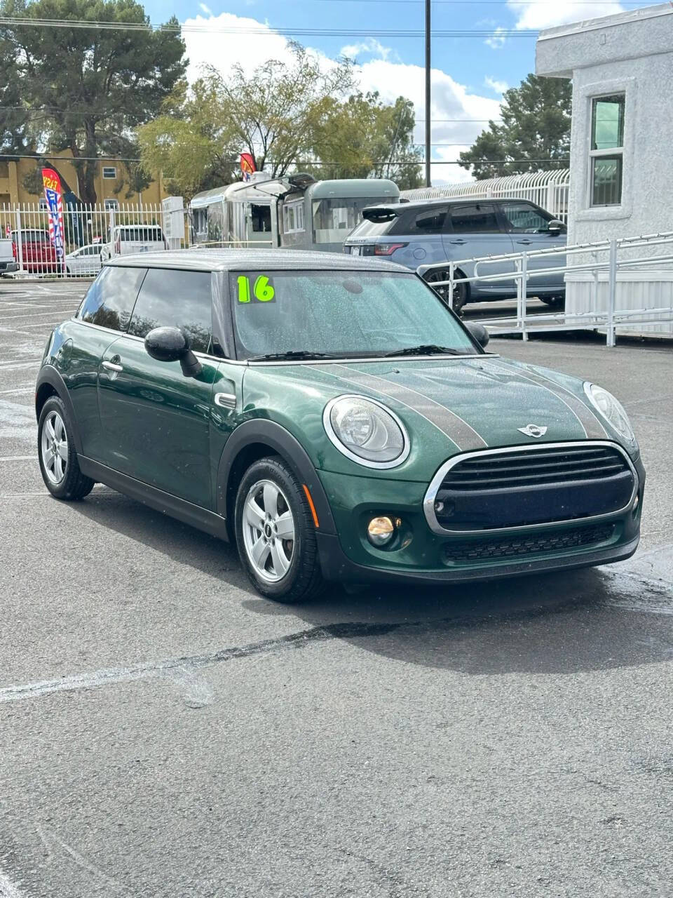 2016 MINI Hardtop 2 Door Cooper Cooper 2dr Hatchback 2