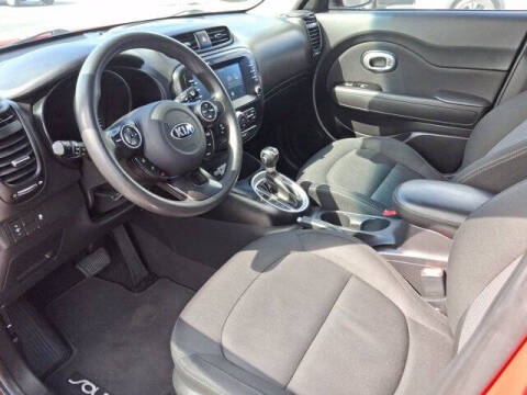 2019 Kia Soul +