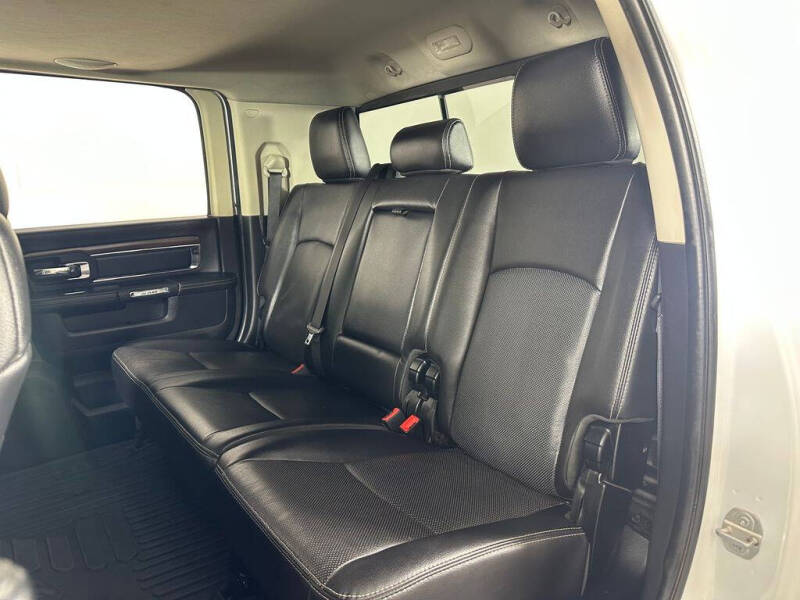 2017 RAM 3500 Laramie