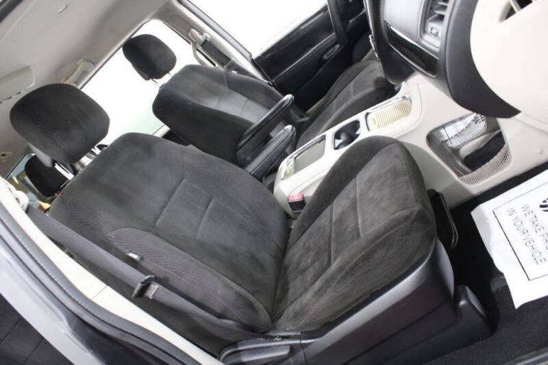 2012 Dodge Grand Caravan SXT