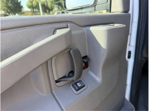 2019 Chevrolet Express 2500