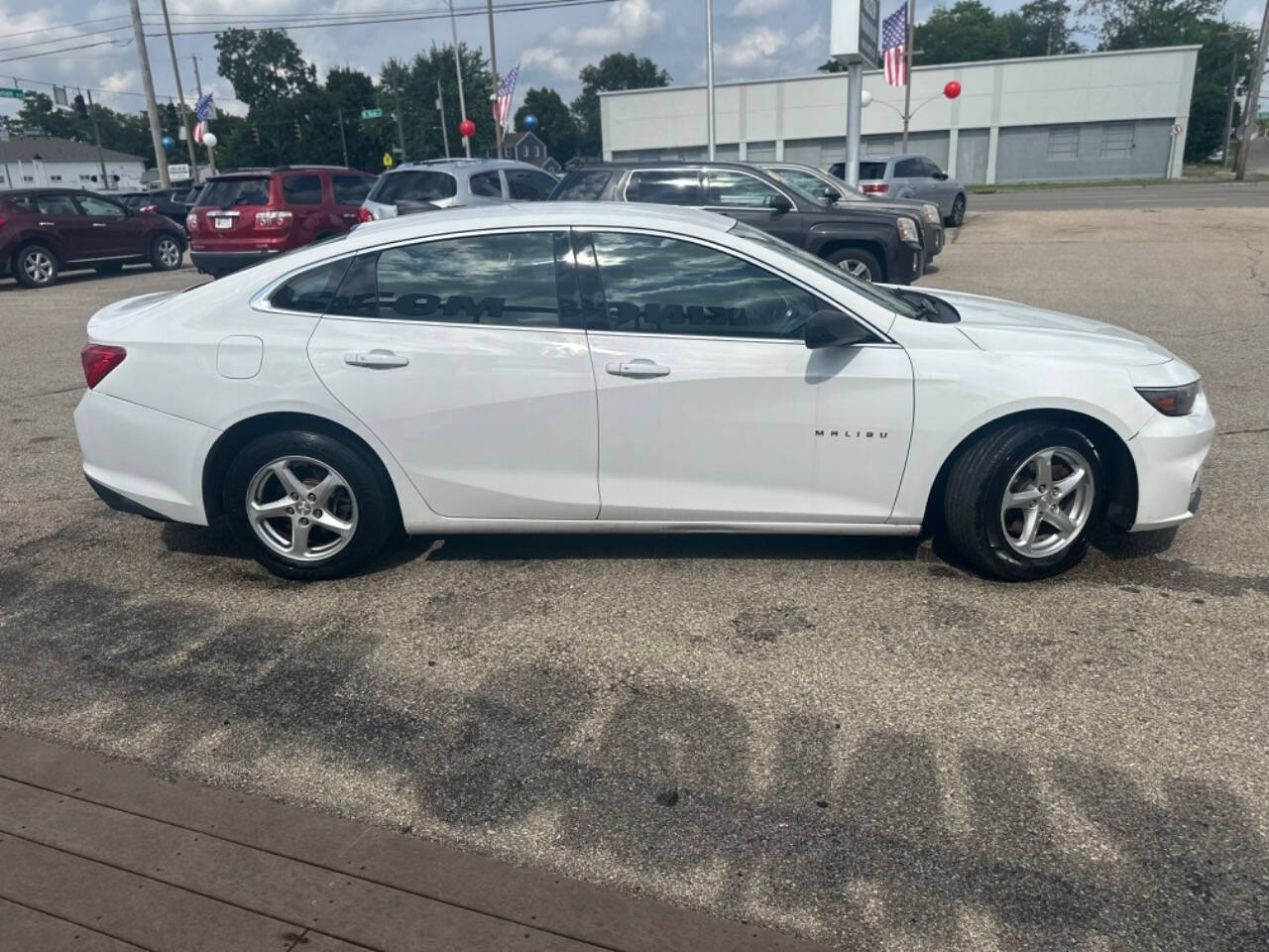 2017 Chevrolet Malibu for sale at Kings Motors in Dayton, OH