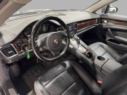 2011 Porsche Panamera