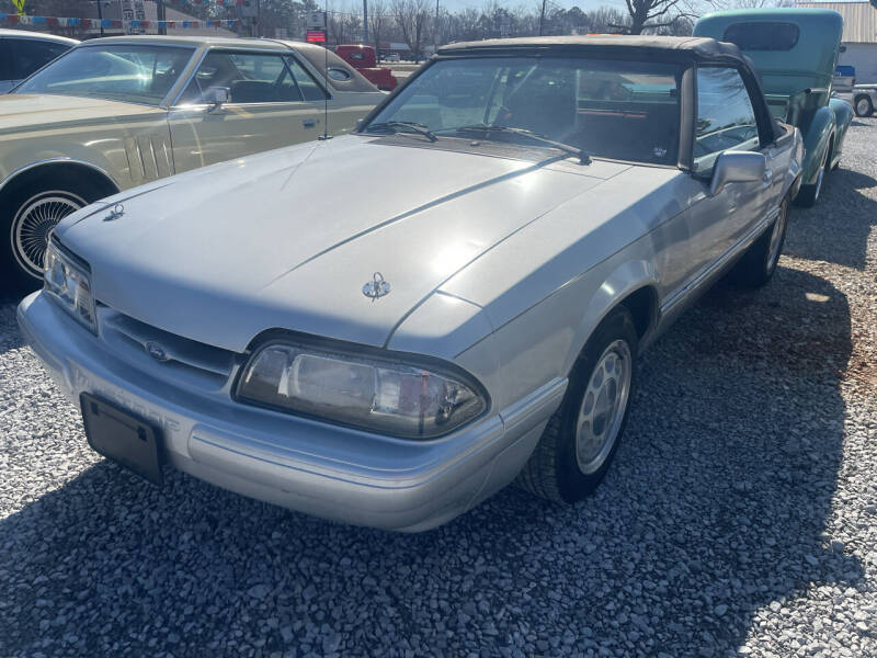 1993 Ford Mustang for sale at R & J Auto Sales in Ardmore AL