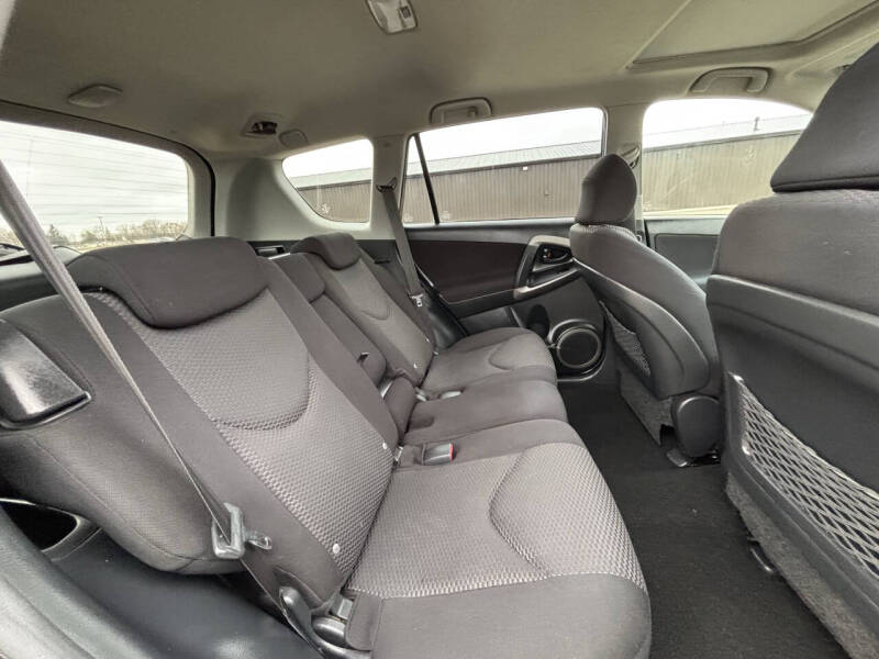 2008 Toyota RAV4 Sport