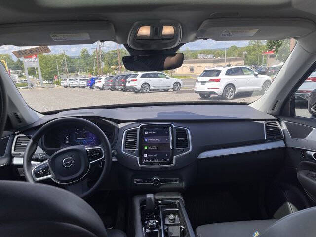 2024 Volvo XC90 B5 Core Bright Theme