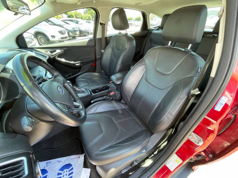 2015 Ford Focus Titanium