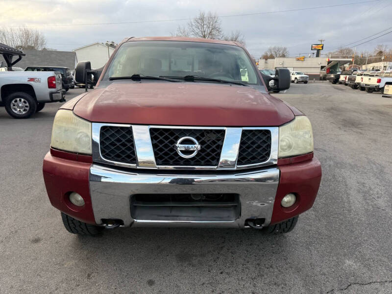 2006 Nissan Titan SE photo 2