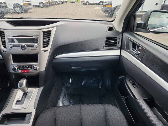 2011 Subaru Outback 2.5i