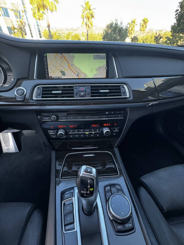 2014 BMW 7 Series 740i