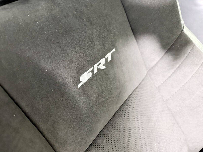 2015 Dodge Challenger SRT Hellcat