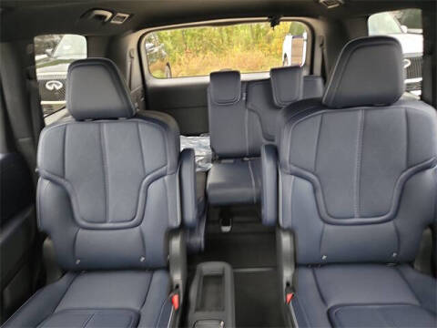 2026 Infiniti QX80 Sport