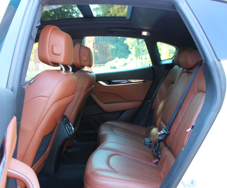 2020 Maserati Levante