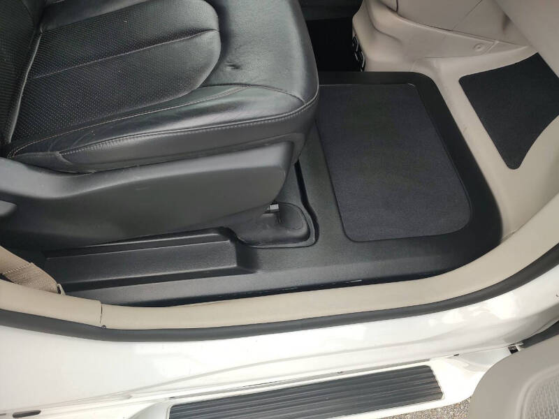 2019 Chrysler Pacifica Touring L