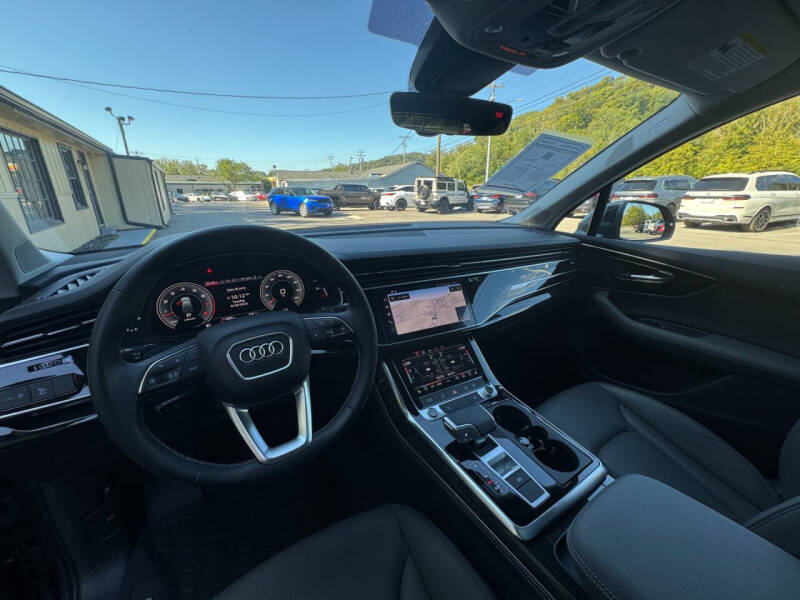 2025 Audi Q7 quattro Premium Plus 55 TFSI