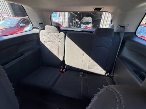 2015 GMC Acadia SLE-2