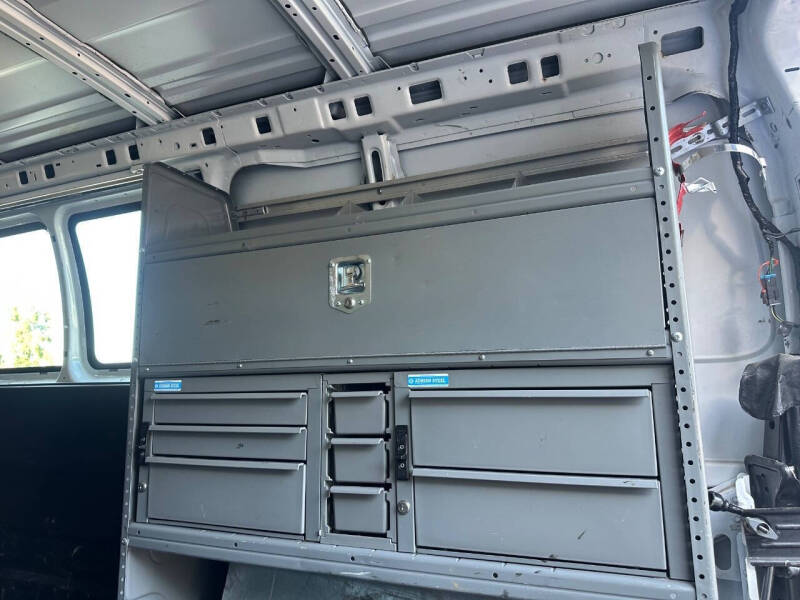 2019 Chevrolet Express 2500