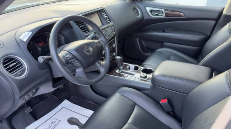 2016 Nissan Pathfinder