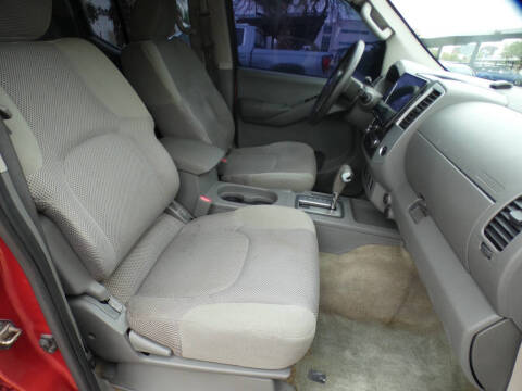 2013 Nissan Frontier SV